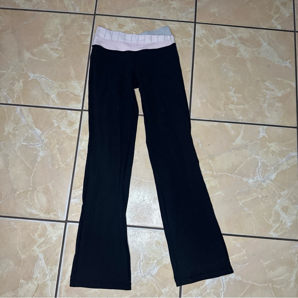 Lululemon Women’s Pants Size 9